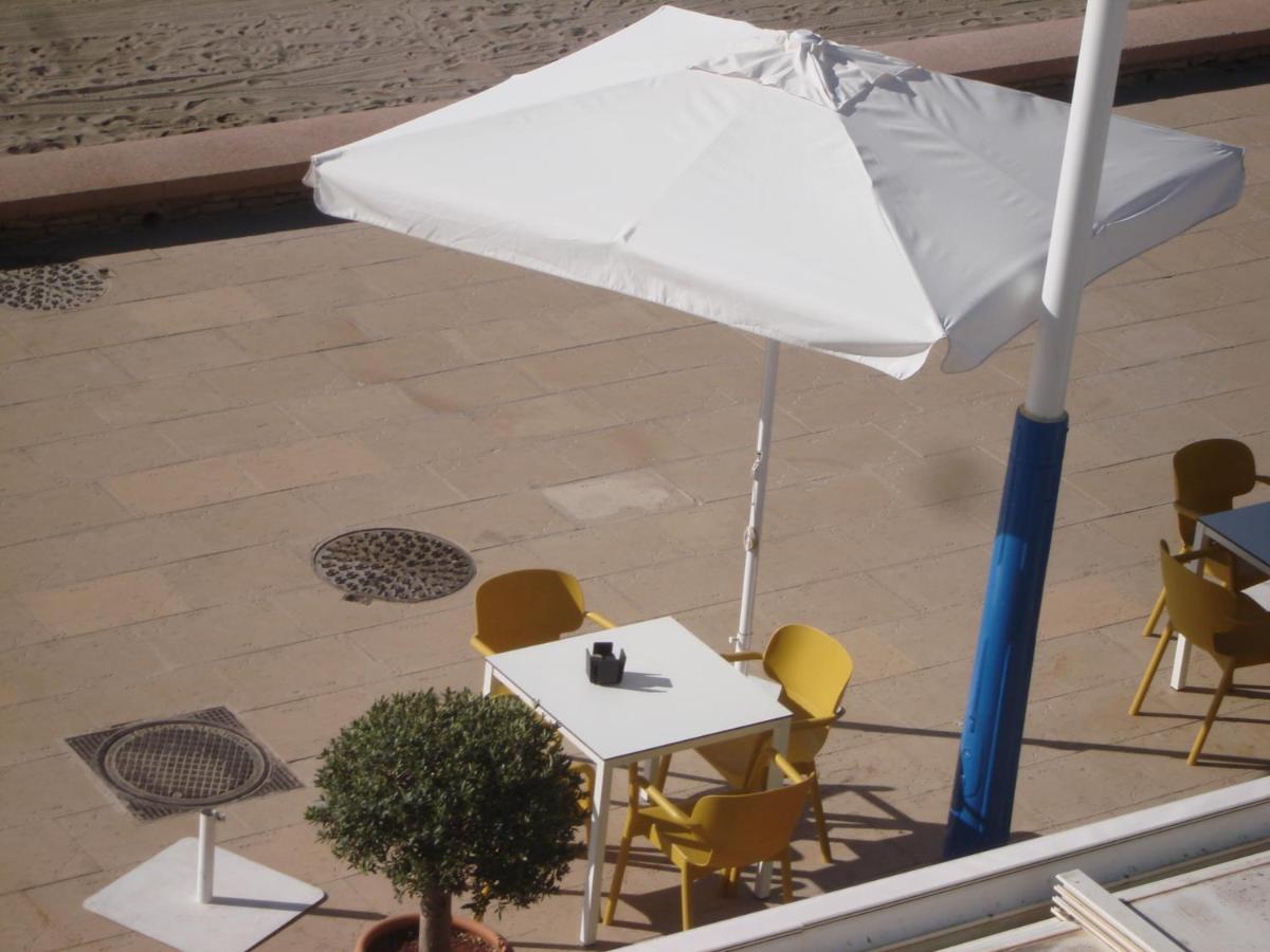 Pension Sol Y Playa Carboneras Luaran gambar